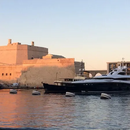 Casa Maliava * Cospicua